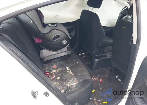 2019 Nissan Versa 1.6 Sv z USA, uszkodzony, nr VIN 3N1CN7AP4KL854369